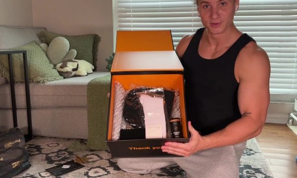 ! 100K SUBSCRIBERS UNBOXING !